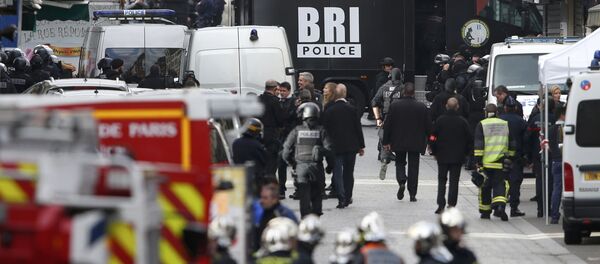 Operación policial en Saint-Denis - Sputnik Mundo