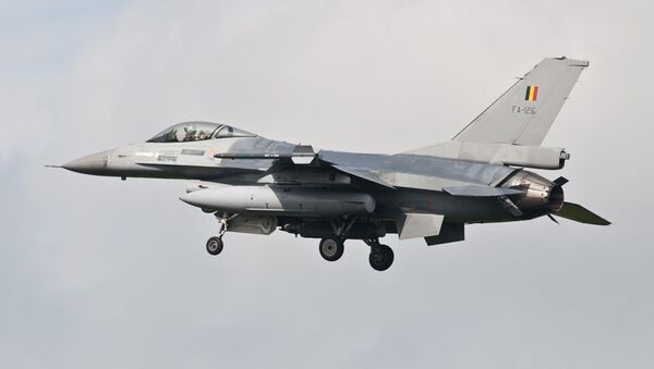 Caza FA-126 de la Fuerza Aérea de Bélgica (archivo) - Sputnik Mundo