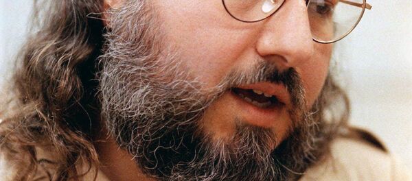 Foto de Jonathan Pollard, espía israelí condenado a cadena perpetua, hecha en 1998 - Sputnik Mundo