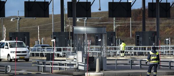 Encargan a la Comisión Europea revisión del Código Schengen Encargan a la Comisión Europea revisión del Código Schengen - Sputnik Mundo