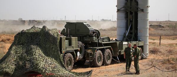 Lanzadera del sistema S-400 Lanzadera del sistema S-400 - Sputnik Mundo
