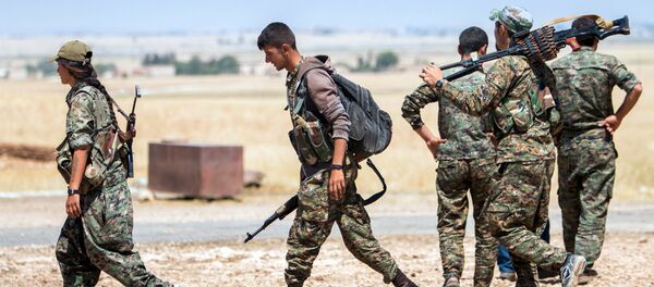 Militantes de YPG - Sputnik Mundo