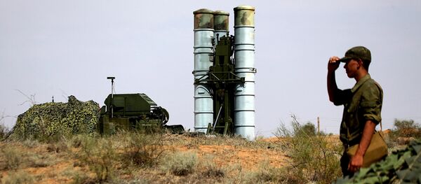 Lanzadera del sistema S-400 Lanzadera del sistema S-400 - Sputnik Mundo