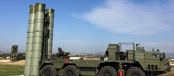 Sistema antiaéreo ruso S-400 Triumf en Siria - Sputnik Mundo