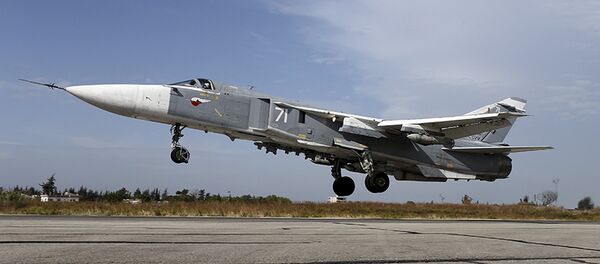 Bombardero ruso Su-24 - Sputnik Mundo