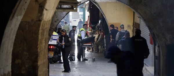 El lugar del ataque a un policía en Jerusalén - Sputnik Mundo