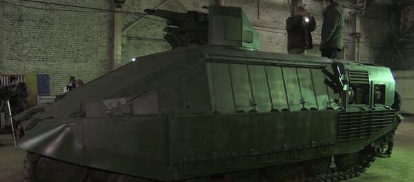 Tanque ucraniano Azovets - Sputnik Mundo