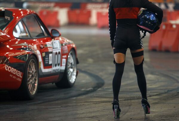 La moda del tuneo en el Salón de Essen Motor Show - Sputnik Mundo