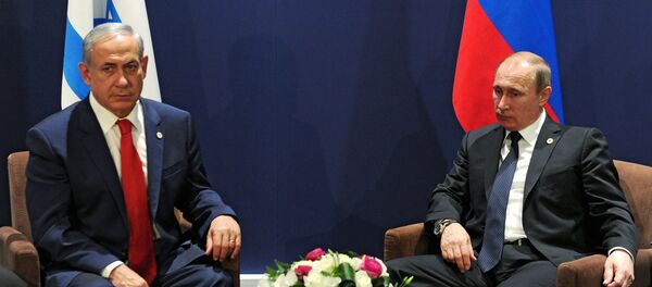 Primer ministro de Israel, Benjamín Netanyahu y presidente de Rusia, Vladímir Putin - Sputnik Mundo