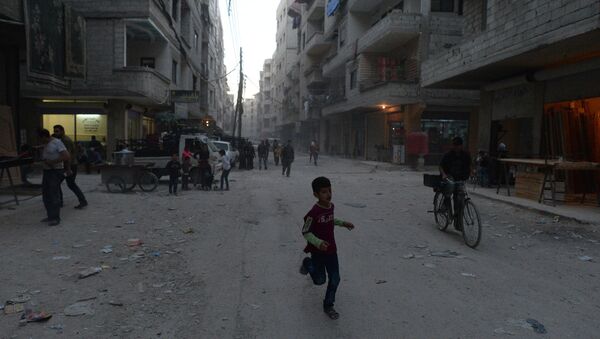 Refugiados de barrios sirios, tomados por los integrantes del EI - Sputnik Mundo