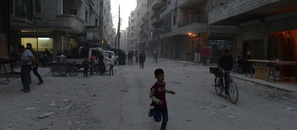 Refugiados de barrios sirios, tomados por los integrantes del EI - Sputnik Mundo
