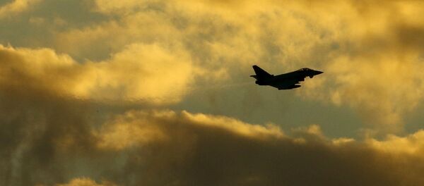 Caza Typhoon de la Fuerza Aérea británica - Sputnik Mundo