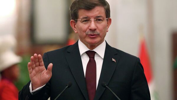 Ahmet Davutoglu, primer ministro de Turquía - Sputnik Mundo