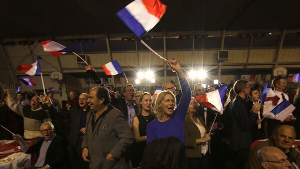 La bandera de Francia (imagen referencial) - Sputnik Mundo