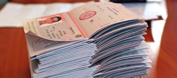 Pasaportes rusos - Sputnik Mundo