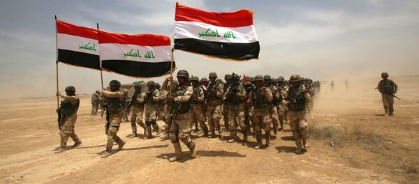 Soldados iraquíes participan en los ejercicios militares - Sputnik Mundo
