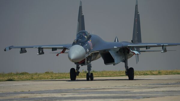 Caza ruso Su-35S - Sputnik Mundo