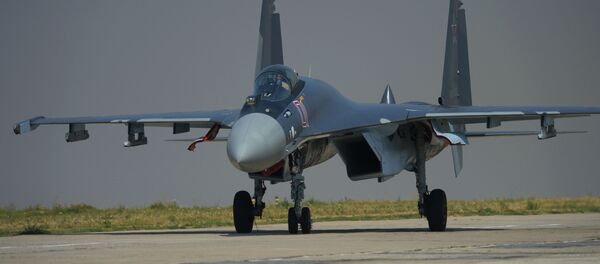 Caza ruso Su-35S - Sputnik Mundo