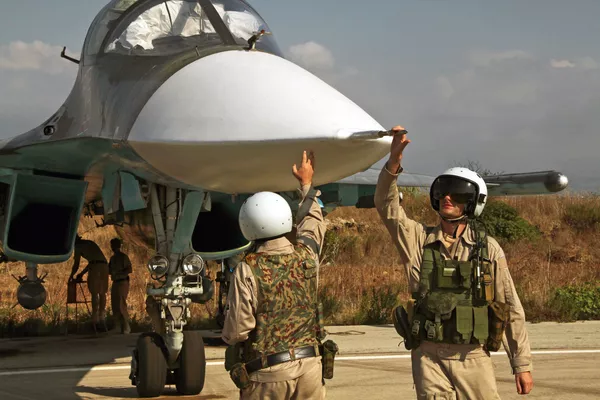 El Su-34 y el Su-35, un orgullo de las Fuerzas Armadas rusas El Su-34 y el Su-35, un orgullo de las Fuerzas Armadas rusas - Sputnik Mundo