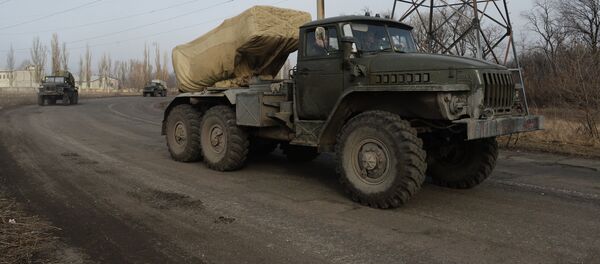 Sistemas Grad de las milicias de Donbás (Archivo) - Sputnik Mundo