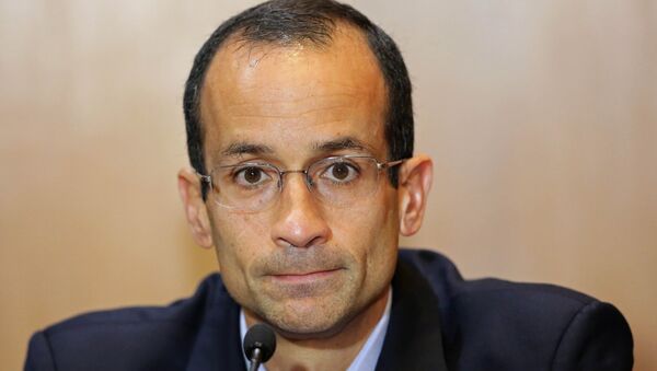 Brazil's construction giant Odebrecht president Marcelo Odebrecht gestures during a hearing of the parliamentary committee of the Petrobras investigation in the Federal Justice court, in Curitiba on September 1st, 2015. - Sputnik Mundo