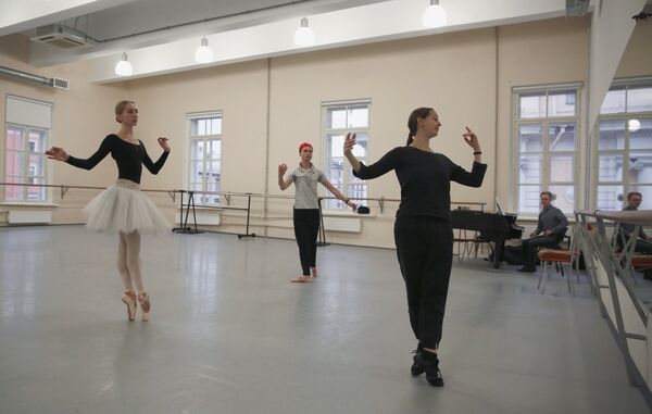 “El Cascanueces” entre bastidores - Sputnik Mundo