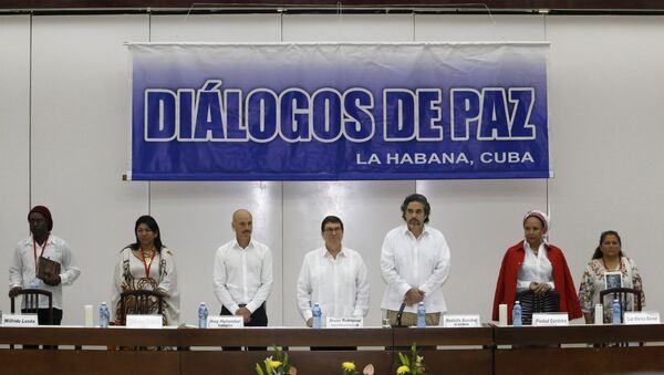 Las negociaciones entre el Gobierno de Colombia y las FARC en la Habana - Sputnik Mundo