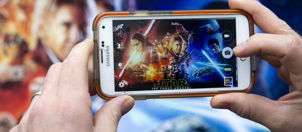 Crearon una aplicación que bloquea cualquier spoiler de Star Wars: The Force Awakens - Sputnik Mundo