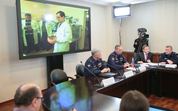 En la rueda de prensa celebrada por el Ministerio de Defensa ruso para anunciar el inicio de la decodificación de “cajas negras” del Su-24 ruso derribado en Siria, se informó que el último vuelo del bombardero duró unos 40 minutos. En la rueda de prensa celebrada por el Ministerio de Defensa ruso para anunciar el inicio de la decodificación de “cajas negras” del Su-24 ruso derribado en Siria, se informó que el último vuelo del bombardero duró unos 40 minutos. - Sputnik Mundo