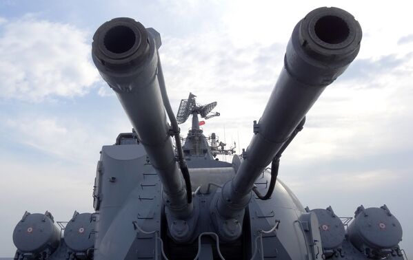 Visita de periodistas extranjeros al crucero portamisiles Moskvá - Sputnik Mundo