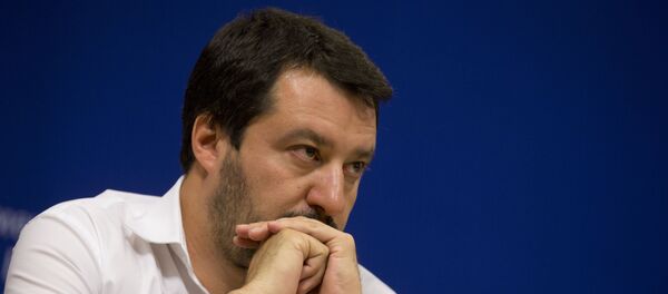 Matteo Salvini, diputado del Parlamento Europeo Matteo Salvini, diputado del Parlamento Europeo - Sputnik Mundo