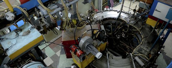 Сolisionador de partículas en el Instituto de Física Nuclear en Novosibirsk Сolisionador de partículas en el Instituto de Física Nuclear en Novosibirsk - Sputnik Mundo