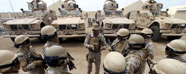 Militares saudíes - Sputnik Mundo