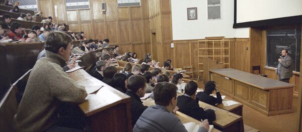 Clase en una universidad en Rusia - Sputnik Mundo