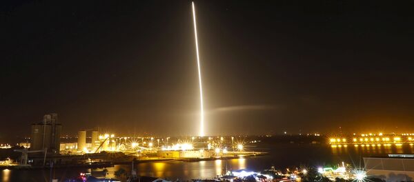 Retorno del primer cuerpo del cohete Falcon 9 - Sputnik Mundo