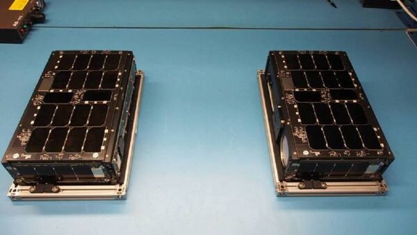 Dos satélites de la serie Perseus-M - Sputnik Mundo