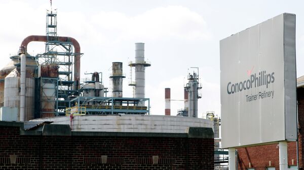 Una refinería de ConocoPhillips en EEUU (archivo) - Sputnik Mundo