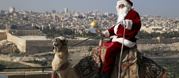 El mundo en la víspera de Navidad y Año Nuevo - Sputnik Mundo