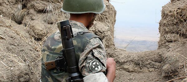 Un soldado del Ejército de Alto Karabaj Un soldado del Ejército de Alto Karabaj - Sputnik Mundo