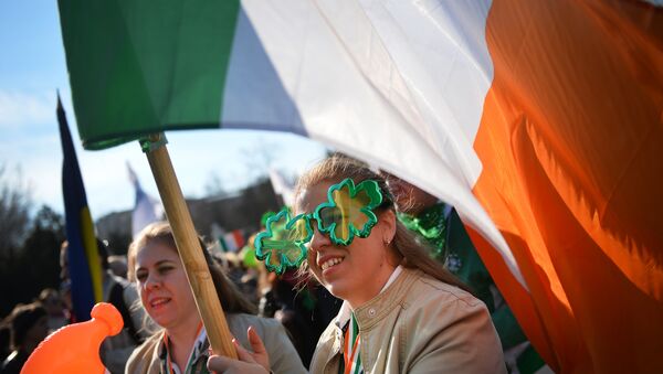 Bandera de Irlanda - Sputnik Mundo