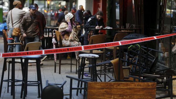 A police cordon is seen near the scene of a shooting incident in Tel Aviv, Israel January 1, 2016 - Sputnik Mundo