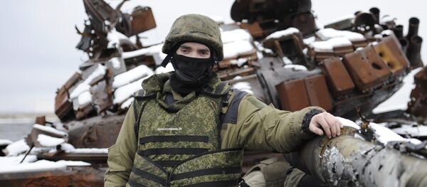 Miliciano de Donbás - Sputnik Mundo