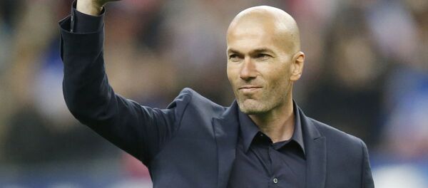 Zinedine Zidane - Sputnik Mundo