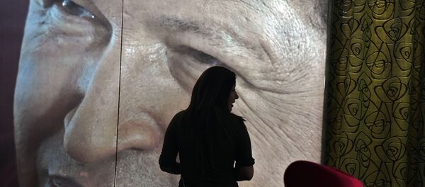Retrato de expresidente de Venezuela, Hugo Chávez - Sputnik Mundo