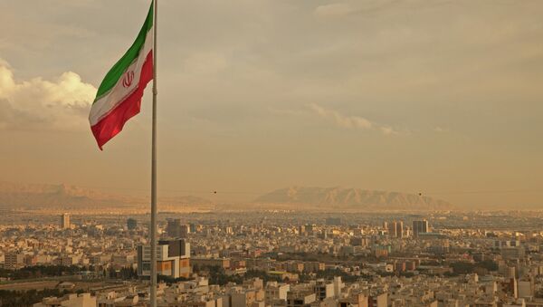 Bandera de Irán - Sputnik Mundo