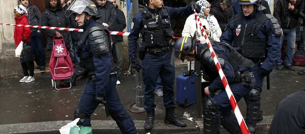 Lugar donde policía francesa mató a un hombre armado Lugar donde policía francesa mató a un hombre armado - Sputnik Mundo