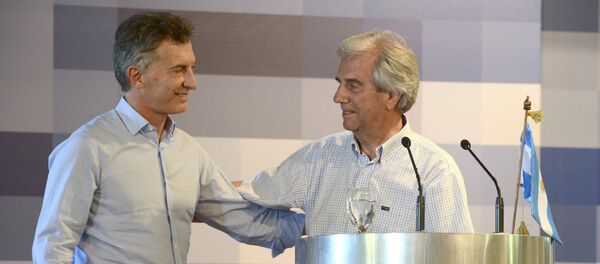 Presidente de Argentina, Mauricio Macri, y presidente de Uruguay, Tabaré Vázquez - Sputnik Mundo