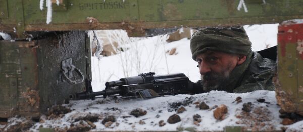 Un militar de Donbás Un militar de Donbás - Sputnik Mundo