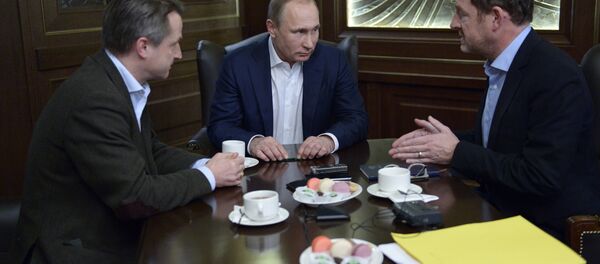 Presidente de Rusia, Vladímir Putin, durante una entrevista con el diario alemán Bild Presidente de Rusia, Vladímir Putin, durante una entrevista con el diario alemán Bild - Sputnik Mundo