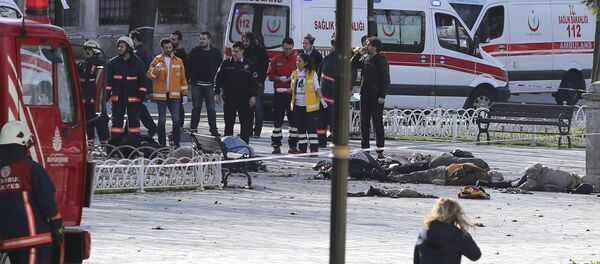 Lugar de la explosión en el centro de Estambul - Sputnik Mundo